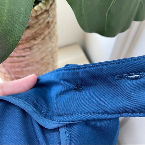 Nike Golf Bermuda Shorts Blue Dri-Fit Active Size 2 - Picture 9 of 11